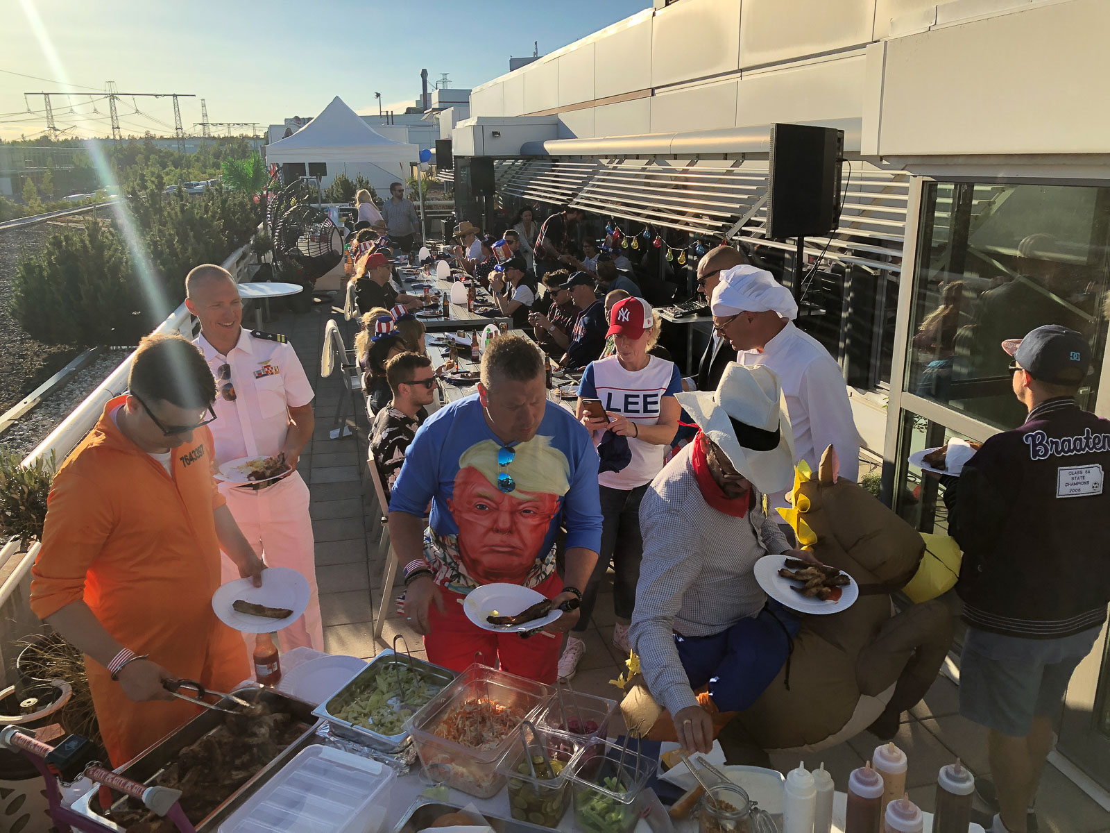 personalfest elgiganten HK, HQ, moderskeppet, Akalla, Kista, grillcatering