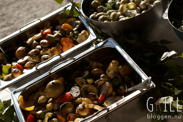 annika och rickard sjoberg bröllop grillbufé